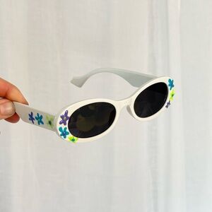 ✿ Hand Painted Flower Oval Sunglasses ✿